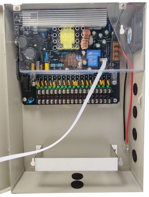 NAPRKU-12V/20A-18CH ** GEMBIRD NAPAJANJE U KUTIJI SA OPCIJOM UPS (BEZ BATERIJE) 2A/CH (4414)